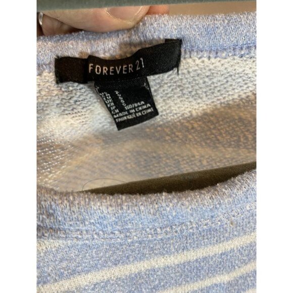 Forever 21 Shirt Womens Small Blue White Striped Pullover Long Sleeve Sweatshirt - Picture 3 of 8